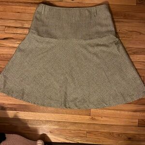 Theory NWOT Mini/Knee Length Skirt